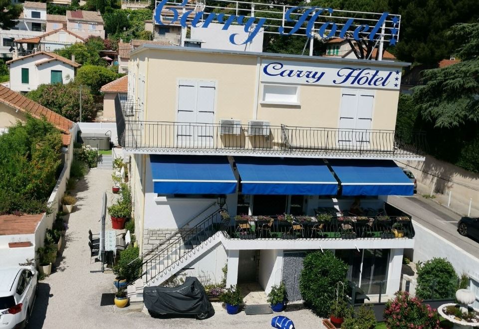 hotel overview picture
