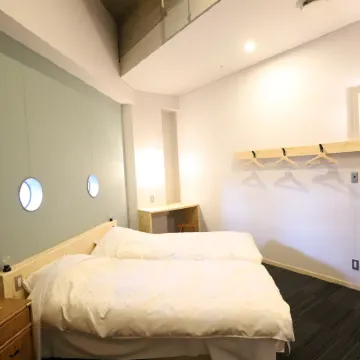 託馬爾旅舍 鄰近富良野車站的酒店