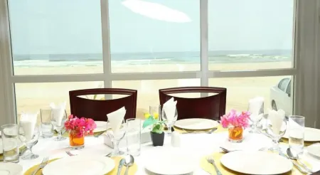 Beach Resort Salalah Отели в г. Салала