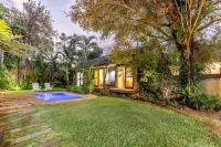 Mhlati Guest Cottages Hotels in Malelane