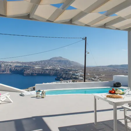 Aura Marina Apartments Santorini Отели рядом с достопримечательностью «Пляж Камбия»