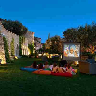 Airelles Gordes, La Bastide Hotel Exterior