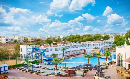 Dreams Vacation Resort - Airport Shuttle