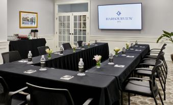 Harbourview Inn