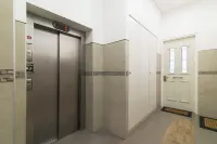 Bauhaus Boutique by TLV2Rent