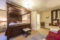 Cromwell's Tap House Hotels near Shrewsbury Flower Show