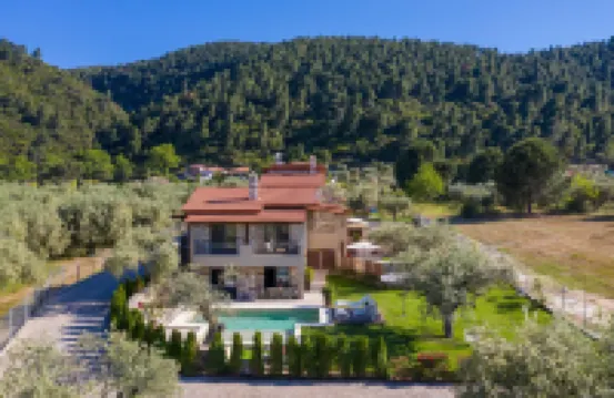 Five Senses Luxury Villas