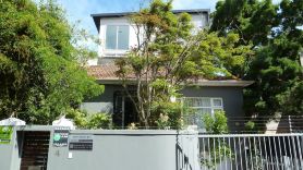4 on Highworth Apartments and Studios