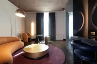 팔라초 우티니 메데사노 호텔