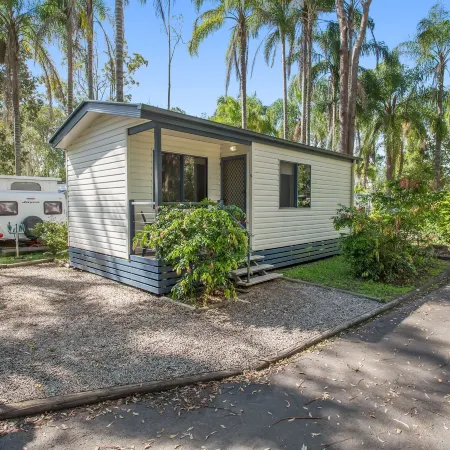 Landsborough Holiday Park