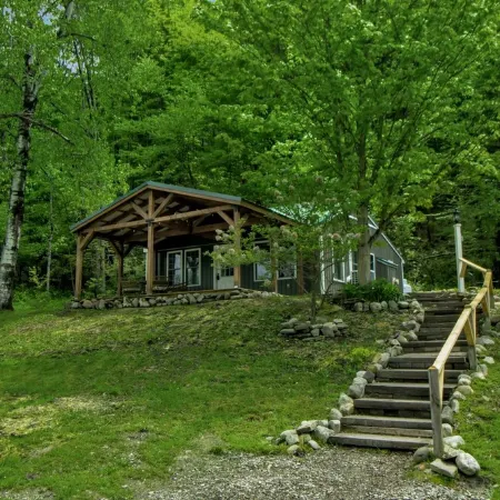Romantic Getaway in Ellicottville Close to Everything!