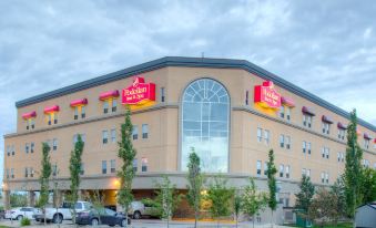 Podollan Inn & Spa - Grande Prairie