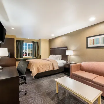 Quality Inn & Suites Near Nas Fallon