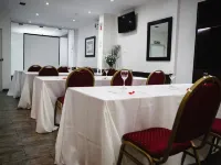 Ker Belgrano Hotel Hotels near CeNARD