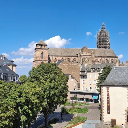 Hôtel de la Tour Maje