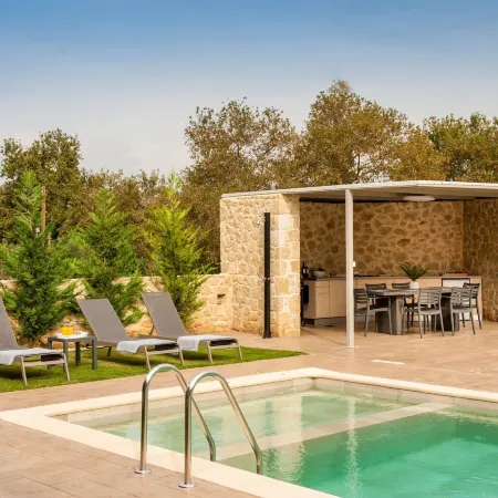 Amaen Luxury House