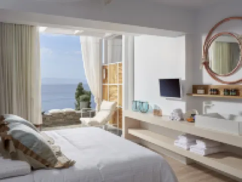 Canal Suites Hotels in Kythnos