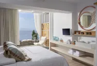 Canal Suites