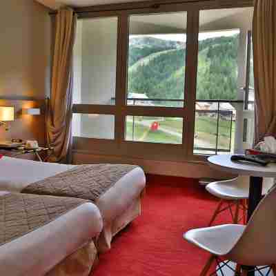 SOWELL HÔTELS Le Pas du Loup Rooms