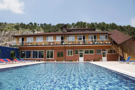 Buna Park Hotel Отели в г. Shiroka