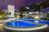 Monaco Apartments Caloundra - Strand