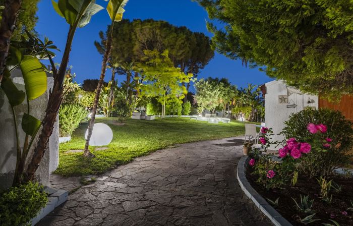 Small Luxury Apartments Pool and Sea View - Stella Del Mare
