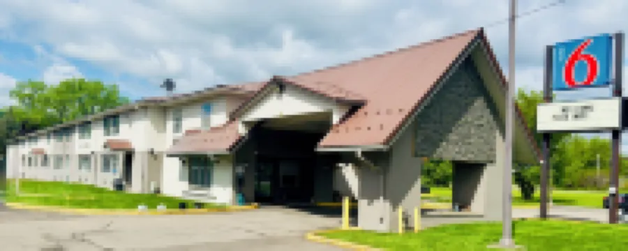 Motel 6 McGraw, NY - Cortland