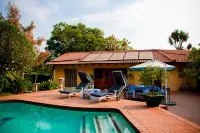 Little Tuscany Boutique Hotel - piscina