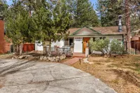 Popko's Place Resort Chalet by Big Bear Vacations
