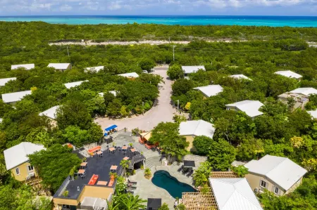 Kokomo Botanical Resort - Caribbean Family Cottages