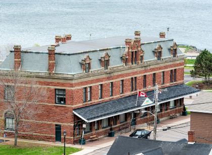 Sydney Boutique Inn & Suites