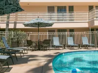 La Jolla Riviera Inn