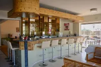 Ivory Serenity Hotel - Condos
