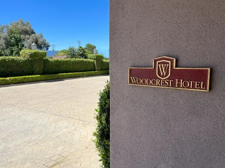 Woodcrest Hotel Cupertino Отели рядом с достопримечательностью «Apple Infinite Loop»
