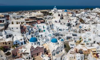Oia Spirit Boutique Residences