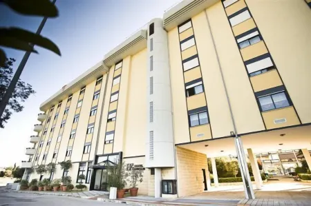 Hotel Residence Federiciano Отели в г. Bitritto
