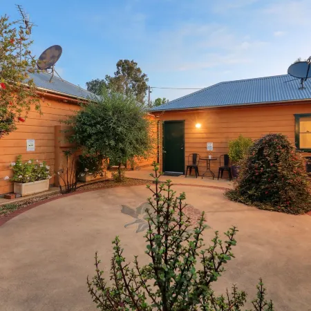 Prince of Wales Hotel Gulgong