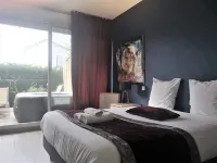 Hotel Sable Et Soleil - Port, Plage et Jacuzzi Privé - balcón