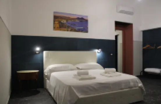 歷史中心的套房 鄰近市政廳廣場的酒店