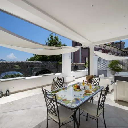 Le Suites Della Principessa- Apartment in the Heart of Ravello