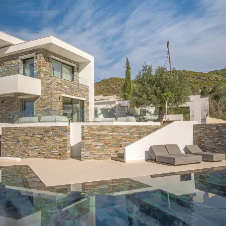 Elia Cove Luxury Villas & Residences