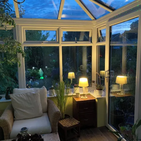 2-Bed House Sleeps 4 - Enclosed Garden - Tv & WiFi
