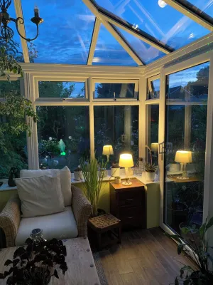 2-Bed House Sleeps 4 - Enclosed Garden - Tv & WiFi - Wifi