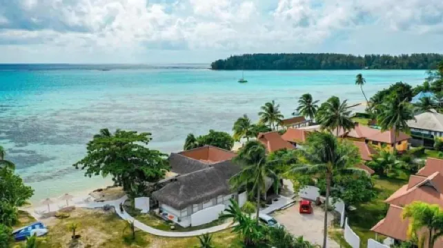 Moorea Island Beach Hotel
