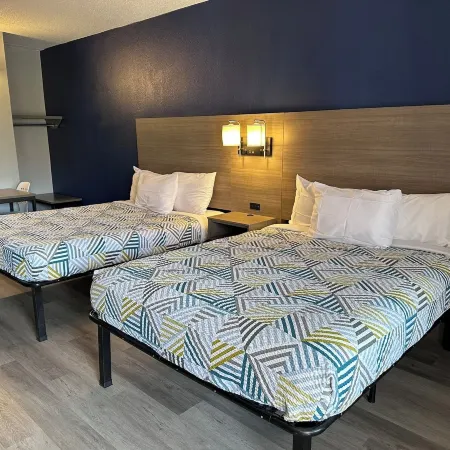 Studio Suites Extended Stay Chattanooga TN Отели рядом с достопримечательностью «Торговый центр Hamilton Place»