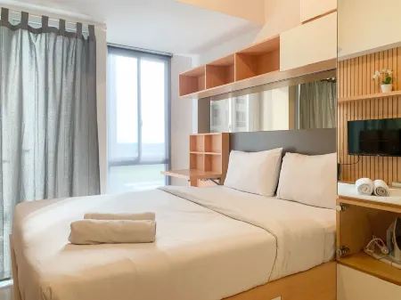 Nice Studio Room at Tokyo Riverside Pik 2 Apartment Отели рядом с достопримечательностью «Pelabuhan Tanjung Pasir»