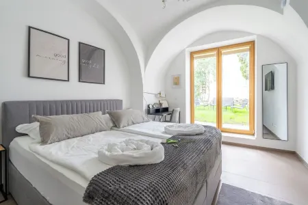 Coy Apartments Wachau - Relaxation in Style Отели в г. Кремс-на-Дунае