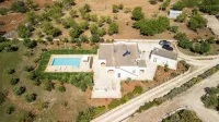 Charme Ostunese Con Piscina by Wonderful Italy