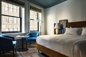 Fidelity Hotel