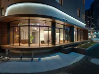 EN Hotel Hiroshima Отели рядом с достопримечательностью «Rukawa Dori»